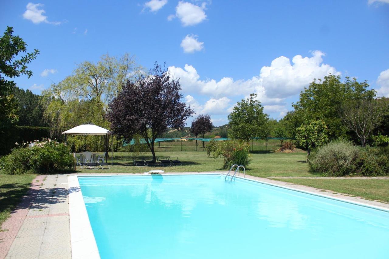 Bed and Breakfast Il Casolare Penna Exterior foto