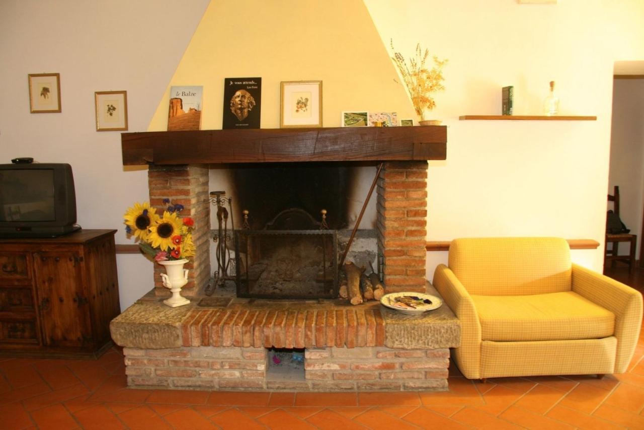 Bed and Breakfast Il Casolare Penna Exterior foto