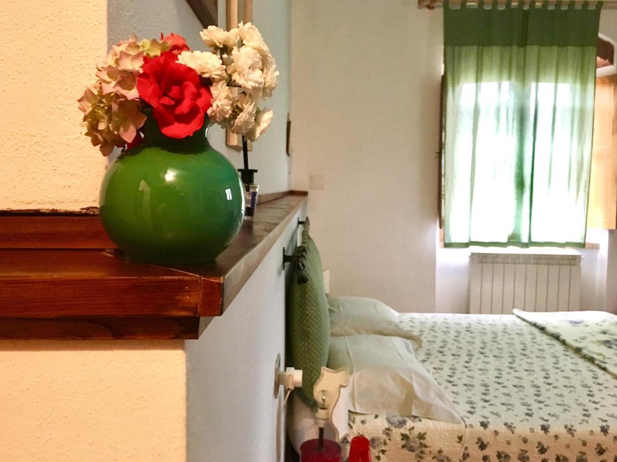 Bed and Breakfast Il Casolare Penna Exterior foto