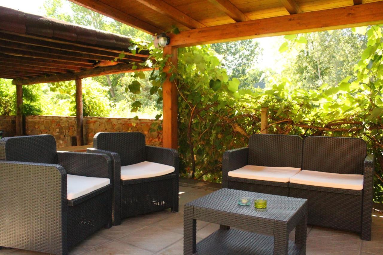 Bed and Breakfast Il Casolare Penna Exterior foto